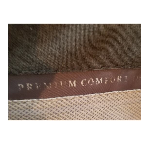 HAGGAR Premium Comfort Men's Black Dress Pants  Size 30W X 30L - Picture 9 of 11